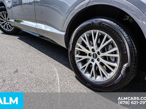 Used 2025 Genesis GV80 2.5T Standard AWD/4WD image 16