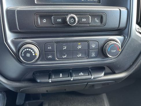 Used 2017 Chevrolet Silverado 1500 Custom w/ Custom Convenience Package image 18