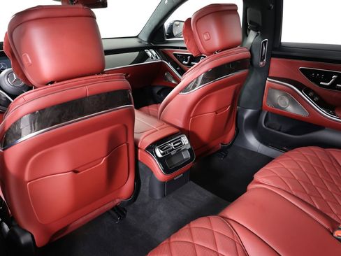 Used 2023 Mercedes-Benz S 580 4MATIC Sedan image 48