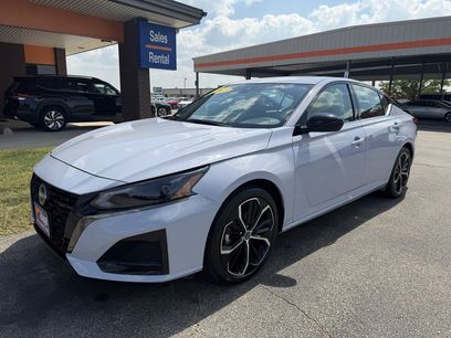 Used 2025 Nissan Altima 2.5 SR w/ SR Premium Package