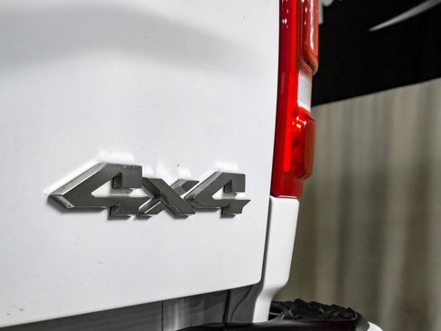 Used 2022 RAM 3500 Limited AWD/4WD image 49