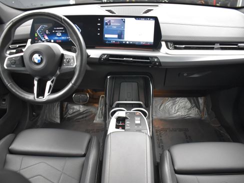 Used 2025 BMW X2 xDrive28i AWD/4WD image 14