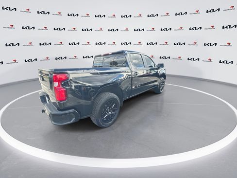 Used 2025 Chevrolet Silverado 1500 RST w/ Dark Appearance Package image 8