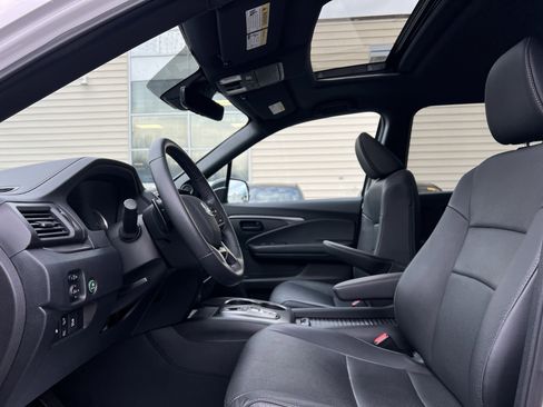 Certified 2023 Honda Passport EX-L image 11