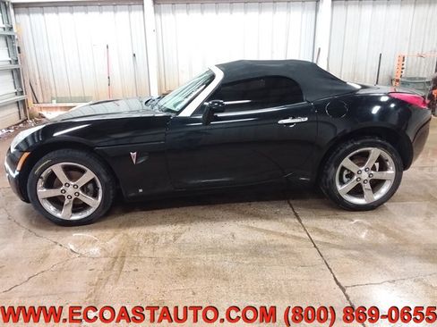 Used 2007 Pontiac Solstice Convertible w/ Premium Package image 6