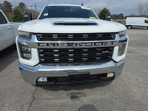 Used 2022 Chevrolet Silverado 2500 LT w/ Convenience Package image 8