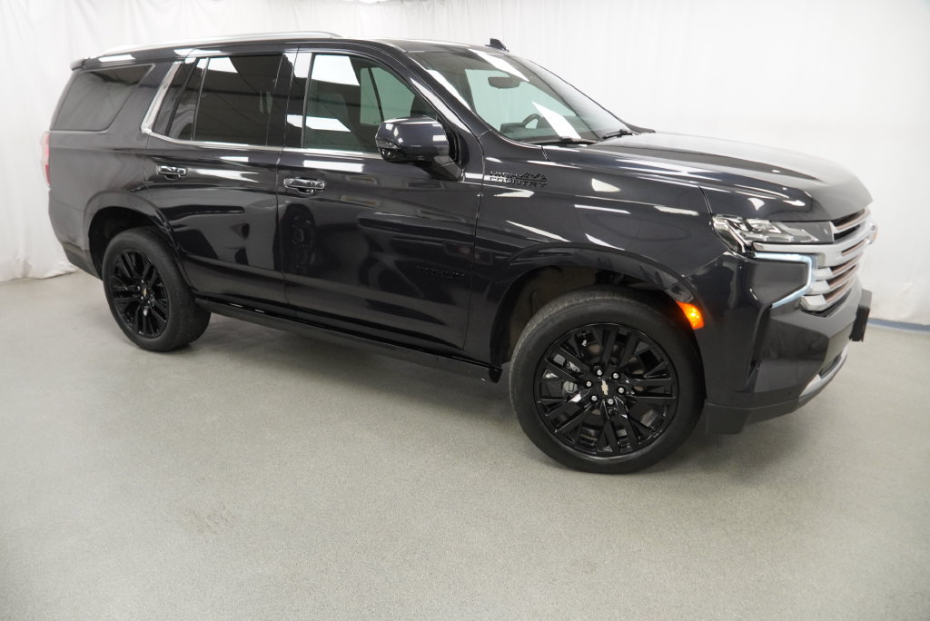 Used 2023 Chevrolet Tahoe High Country w/ Premium Package 2 AWD/4WD image 6