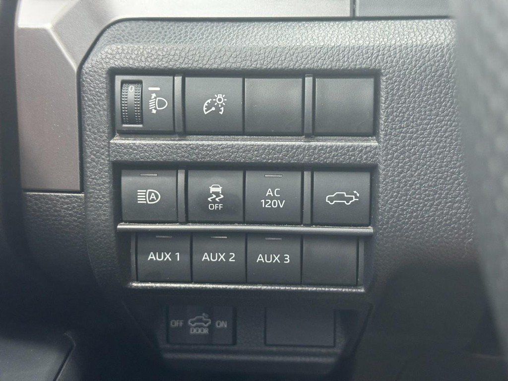 Used 2024 Toyota Tacoma TRD Off-Road w/ TRD Off Road Premium Package AWD/4WD image 23