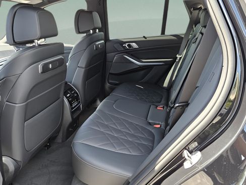 New 2026 BMW X5 xDrive40i w/ Climate Comfort Package image 28