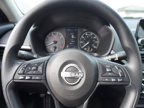 Used 2024 Nissan Altima 2.5 S image 20