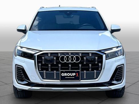 Used 2025 Audi Q7 2.0T Premium w/ Convenience Package AWD/4WD image 4