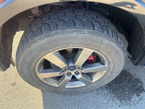 Used 2015 Ford F150 XLT w/ Equipment Group 302A Luxury image 29