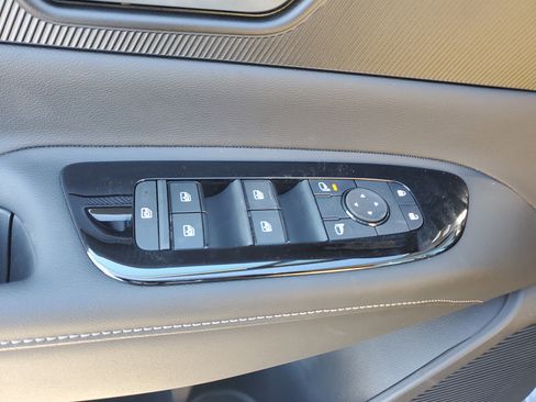 New 2026 Nissan Murano SV image 13