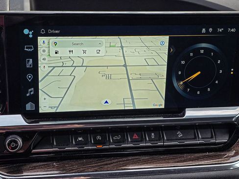 Used 2024 Chevrolet Silverado 1500 RST AWD/4WD image 16