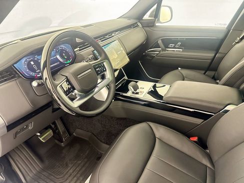 New 2026 Land Rover Range Rover SE AWD/4WD image 9