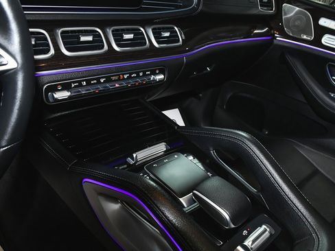 Used 2025 Mercedes-Benz GLS 450 GLS 450 image 52