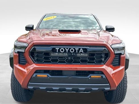 Used 2024 Toyota Tacoma TRD Pro image 8