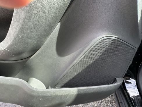 Used 2022 Chevrolet Trax LS w/ Tint and Cruise Package image 25