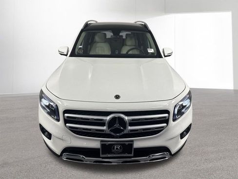 Used 2022 Mercedes-Benz GLB 250 4MATIC image 25