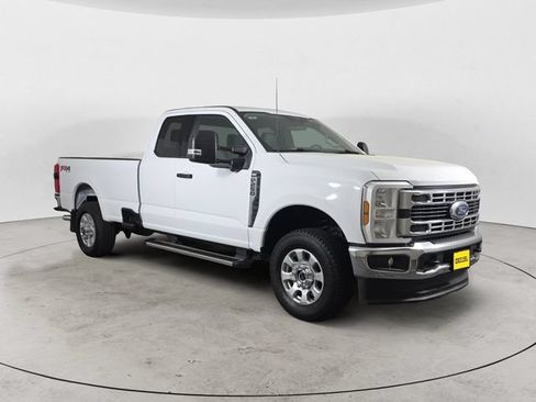 Certified 2024 Ford F250 XLT w/ 360-Degree Camera Package AWD/4WD image 3