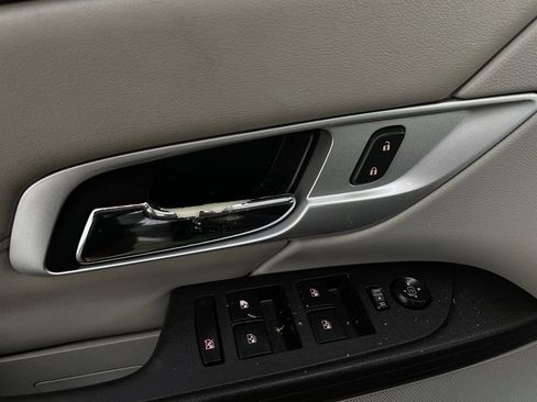 Used 2017 GMC Terrain SLE image 26