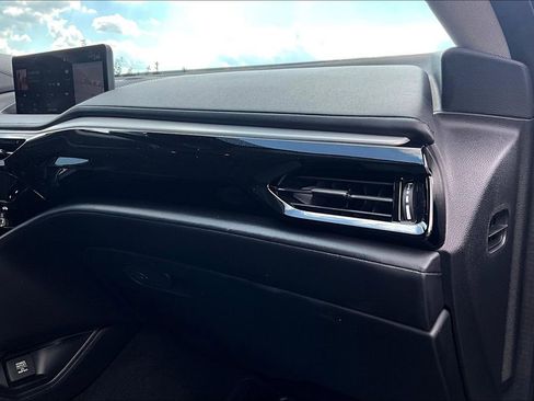 Used 2023 Acura MDX FWD w/ Technology Package image 22