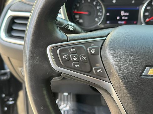 Used 2022 Chevrolet Equinox Premier image 15