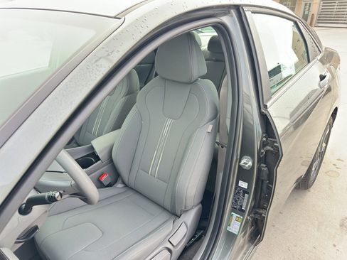 Certified 2024 Hyundai Elantra SEL w/ Convenience Package image 30