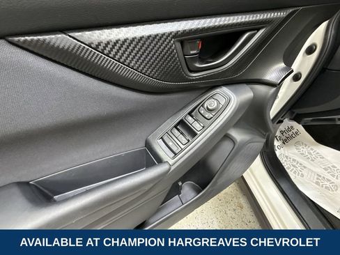 Used 2023 Subaru Crosstrek 2.0i Premium image 31