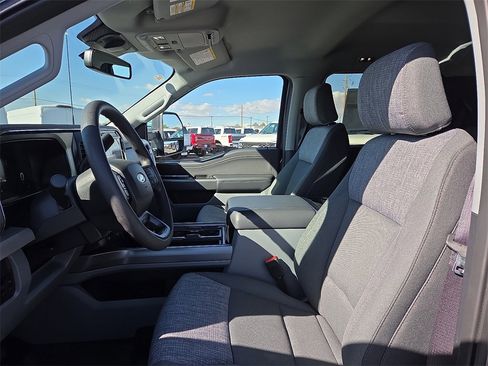 Used 2026 Ford F350 XLT w/ XLT Premium Package image 25