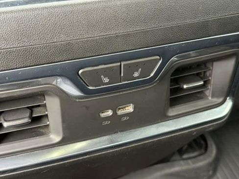 Used 2022 Chevrolet Silverado 1500 LTZ image 14