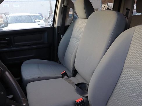 Used 2018 RAM 3500 Tradesman w/ Chrome Appearance Group image 16