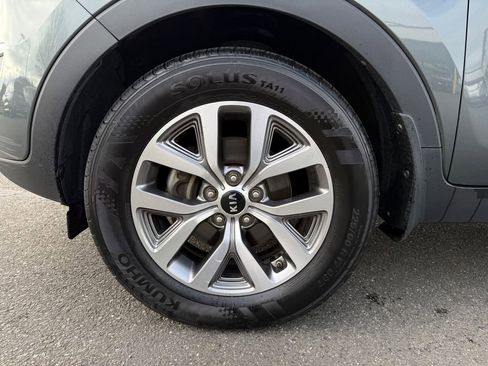 Used 2015 Kia Sportage LX image 12