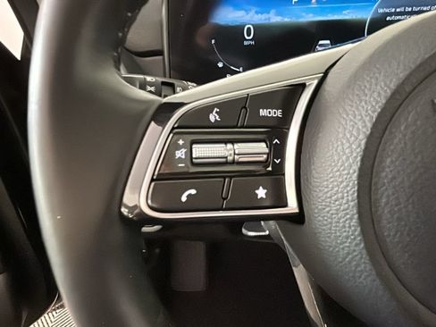 Used 2024 Kia Seltos EX AWD/4WD image 18