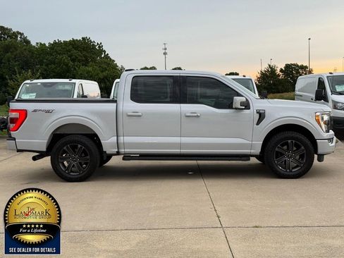 Used 2021 Ford F150 Lariat AWD/4WD image 4