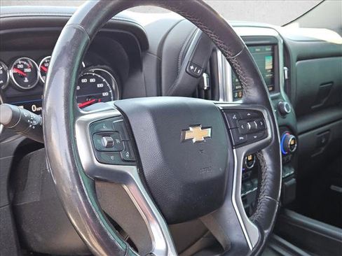 Used 2022 Chevrolet Silverado 2500 LTZ w/ LTZ Convenience Package AWD/4WD image 9