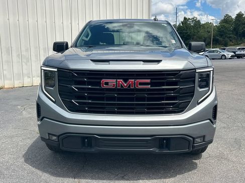 Used 2024 GMC Sierra 1500 Elevation AWD/4WD image 3