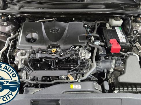 Used 2021 Toyota Camry SE FWD image 34
