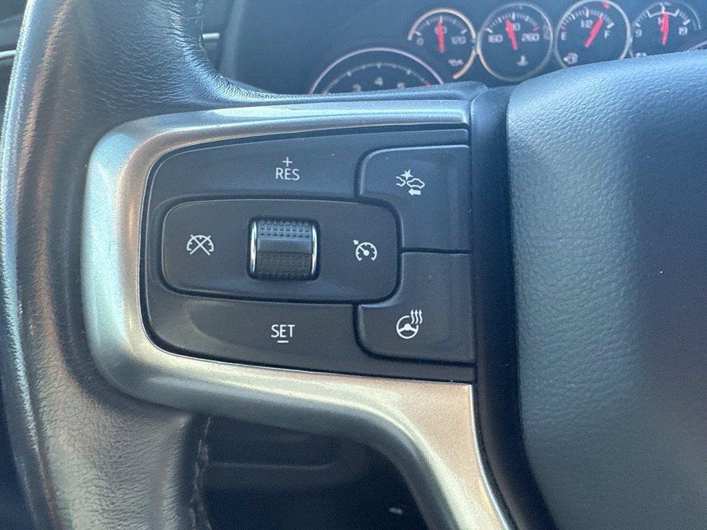 Used 2021 Chevrolet Tahoe LT w/ Luxury Package AWD/4WD image 32