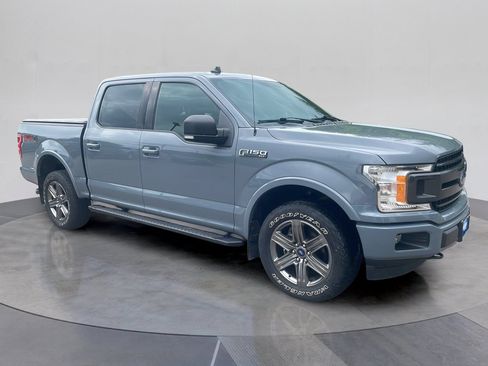 Used 2020 Ford F150 XLT w/ Equipment Group 302A Luxury AWD/4WD image 9