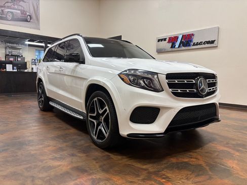Used 2017 Mercedes-Benz GLS 550 4MATIC image 44