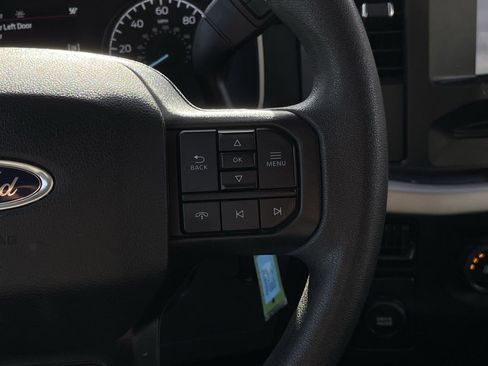 Used 2023 Ford F150 XLT image 14