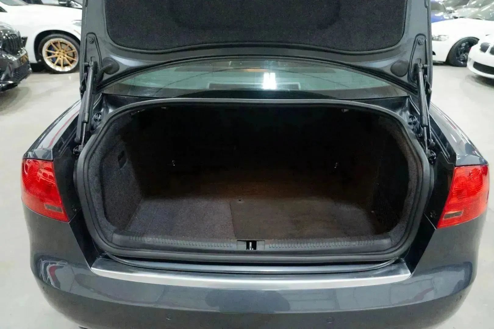 Used 2007 Audi S4 Sedan AWD/4WD image 23