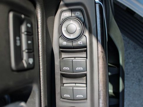 Used 2021 Chevrolet Silverado 1500 LTZ w/ Technology Package image 11