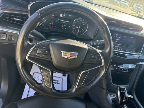 Used 2023 Cadillac XT5 Premium Luxury image 33