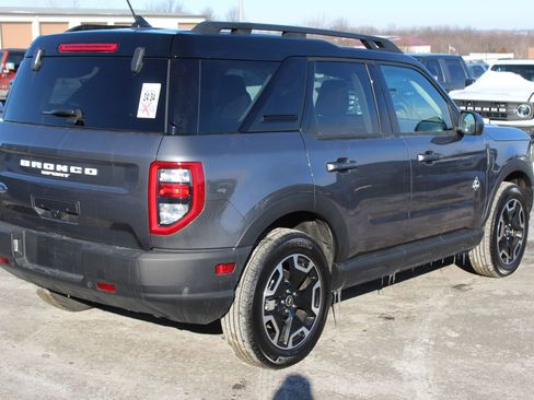 Used 2024 Ford Bronco Sport Outer Banks image 6