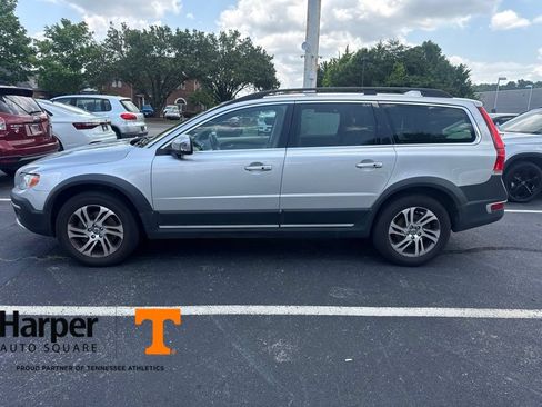 Used 2015 Volvo XC70 T5 Premier FWD image 2