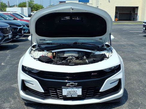 Used 2019 Chevrolet Camaro SS RWD image 28
