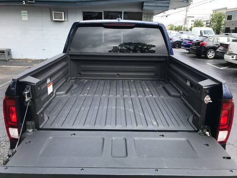 Used 2017 Honda Ridgeline RTL-T image 12