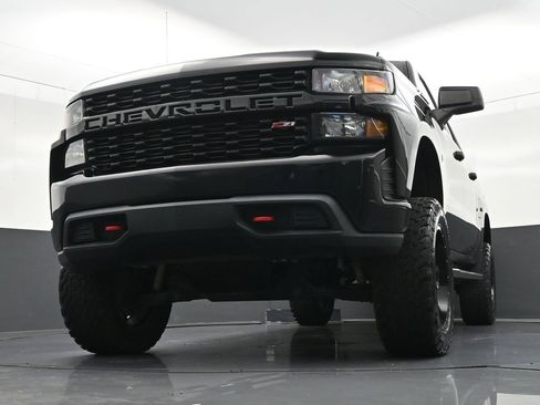 Used 2021 Chevrolet Silverado 1500 Custom Trail Boss w/ Midnight Edition image 30